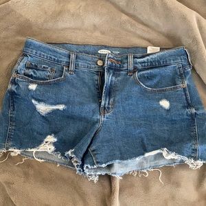 never worn old navy mid rise jean shorts